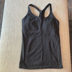Ebb to Street Tank Top
Light Support, B/C Cup